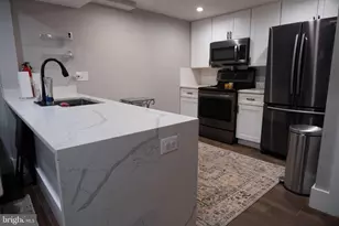 2427 Irving St NE, Washington, DC 20018 - Photo 27