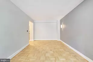 1010 25th St NW, Washington, DC 20037 - Photo 9