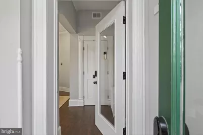 212 5th Street NE, Washington, DC 20002 - Photo 5