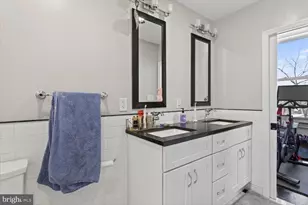 212 5th St NE, Washington, DC 20002 - Photo 31