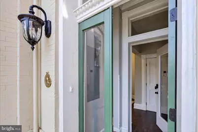 212 5th Street NE, Washington, DC 20002 - Photo 3