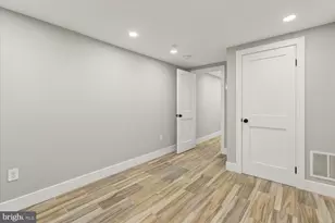 212 5th St NE, Washington, DC 20002 - Photo 55