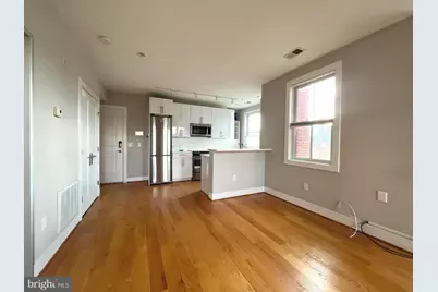 1209 G Street SE #8, Washington, DC 20003 - Photo 3