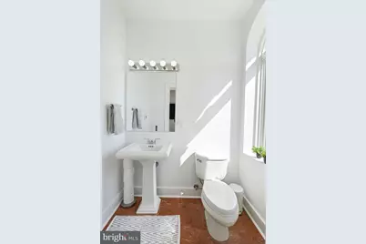 115 New York Avenue NW #9, Washington, DC 20001 - Photo 9