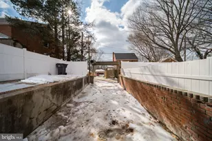 8020 Eastern Ave NW, Washington, DC 20012 - Photo 49