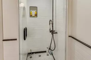 906 8th St NE, Washington, DC 20002 - Photo 45