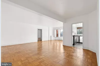 2500 Q Street NW #214, Washington, DC 20007 - Photo 3