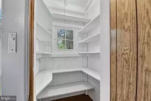 2322 37th St NW, Washington, DC 20007 - Photo 13