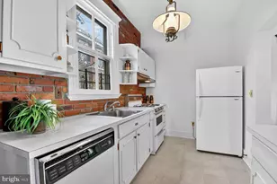 2322 37th St NW, Washington, DC 20007 - Photo 11