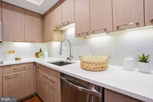 2331 15th St NW, Washington, DC 20009 - Photo 9