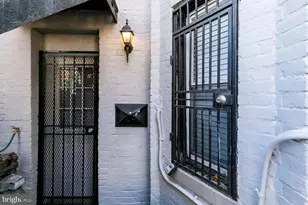 306 M St NW, Washington, DC 20001 - Photo 15