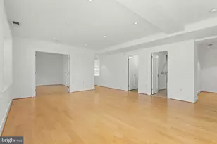 2630 Adams Mill Rd NW, Washington, DC 20009 - Photo 7