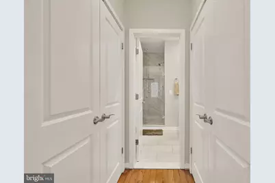 920 4th Street SE, Washington, DC 20003 - Photo 17