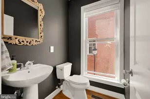 920 4th St SE, Washington, DC 20003 - Photo 7