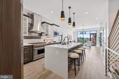 3550 Whitehaven Parkway NW, Washington, DC 20007 - Photo 5