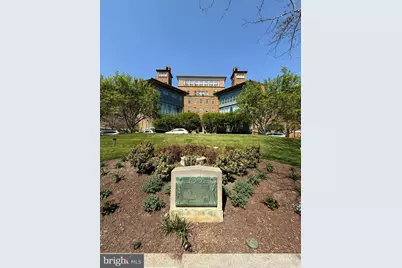 2425 L Street NW #431, Washington, DC 20037 - Photo 1