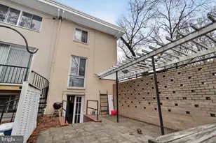 301 I St SW, Washington, DC 20024 - Photo 21