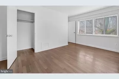 301 I Street SW #108, Washington, DC 20024 - Photo 9