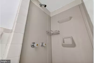 301 I Street SW #108, Washington, DC 20024 - Photo 17