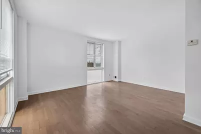 301 I Street SW #108, Washington, DC 20024 - Photo 7