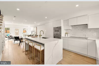 1204 Eton Court NW #T2, Washington, DC 20007 - Photo 3