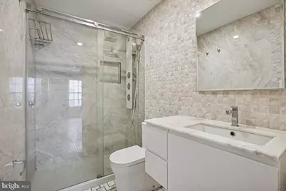 1620 Beekman Place NW #D, Washington, DC 20009 - Photo 9