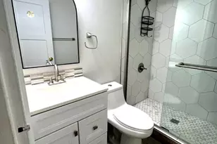 2130 N St NW, Washington, DC 20037 - Photo 11