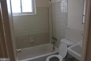 236 Varnum St NE, Washington, DC 20011 - Photo 7