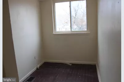 236 Varnum Street NE, Washington, DC 20011 - Photo 5