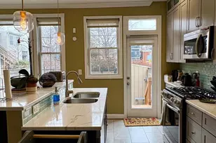 1011 8th St NE, Washington, DC 20002 - Photo 19