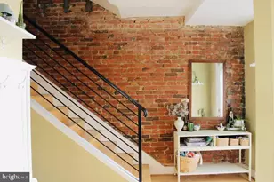 1011 8th St NE, Washington, DC 20002 - Photo 7