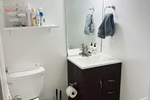 1011 8th St NE, Washington, DC 20002 - Photo 33