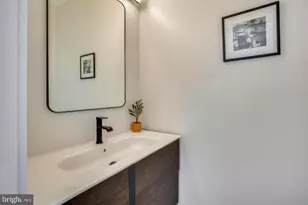 822 Madison St NW, Washington, DC 20011 - Photo 29