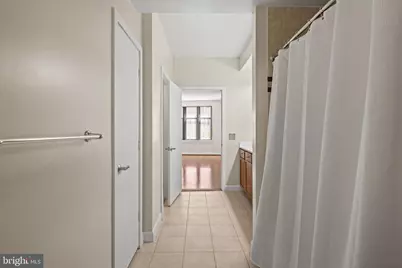 400 Massachusetts Avenue NW #421, Washington, DC 20001 - Photo 19