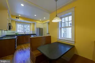 5717 Chevy Chase Pkwy NW, Washington, DC 20015 - Photo 25