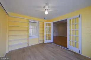 5717 Chevy Chase Pkwy NW, Washington, DC 20015 - Photo 15