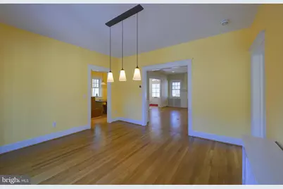 5717 Chevy Chase Parkway NW, Washington, DC 20015 - Photo 19