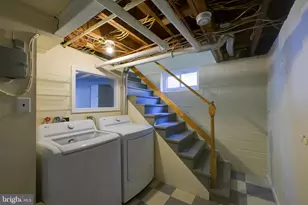 5717 Chevy Chase Pkwy NW, Washington, DC 20015 - Photo 47