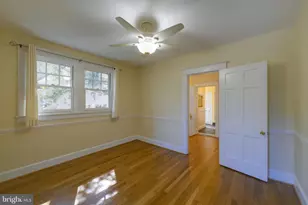 5717 Chevy Chase Pkwy NW, Washington, DC 20015 - Photo 35