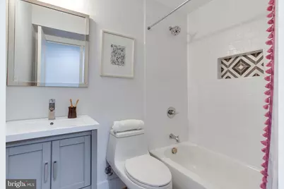 22 Bryant Street NW #1, Washington, DC 20001 - Photo 17