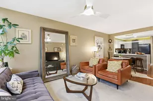 350 G St SW, Washington, DC 20024 - Photo 13