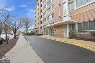 350 G St SW, Washington, DC 20024 - Photo 3