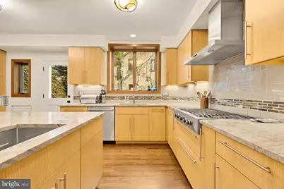 3111 Chain Bridge Road NW, Washington, DC 20016 - Photo 23