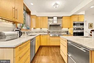 3111 Chain Bridge Rd NW, Washington, DC 20016 - Photo 17