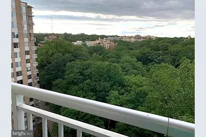 3001 Veazey Terrace NW, Washington, DC 20008 - Photo 3