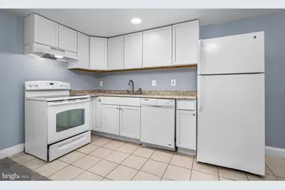 1242 Savannah Place SE, Washington, DC 20032 - Photo 9