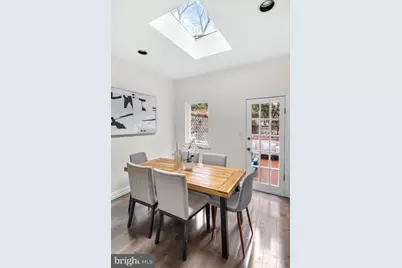 320 G Street SE, Washington, DC 20003 - Photo 23