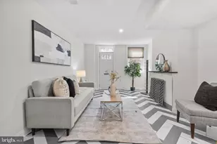 320 G St SE, Washington, DC 20003 - Photo 5