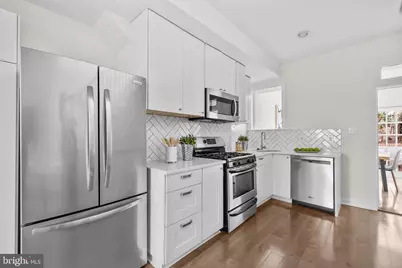 320 G Street SE, Washington, DC 20003 - Photo 15