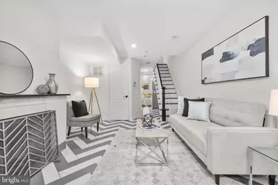 320 G Street SE, Washington, DC 20003 - Photo 3